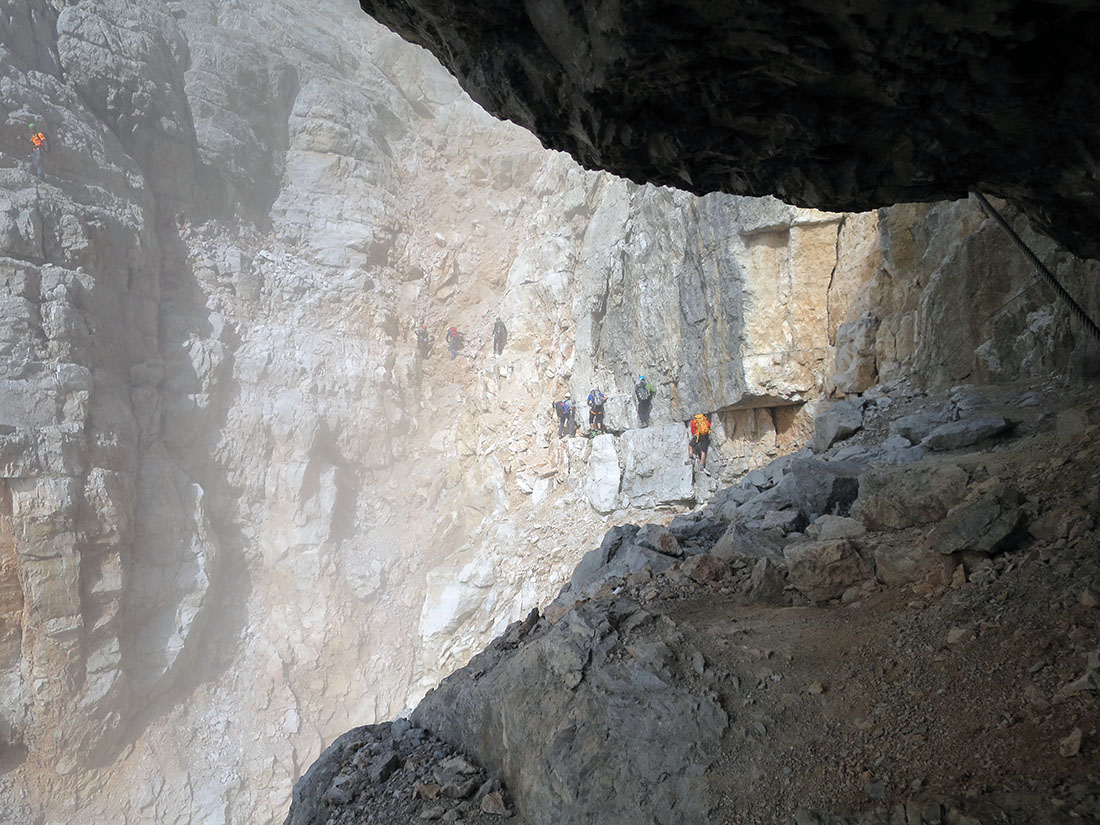 alte018.jpg - Die gefürchtete Eisrinne war völlig abgetaut. So perfekte Bedingungen muss man erst mal erwischen.