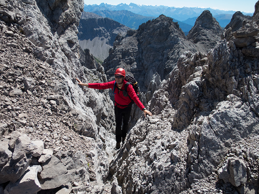 steinsee048.jpg - Das letzte Bild von diesem Abenteuer. Es wurde immer wilder und das Fotografieren vergessen. Der Alpengeist hatte dann kurz vorm Gipfel dann auch genug. Rauf geht ja immer, aber runter muss man schließlich auch noch!